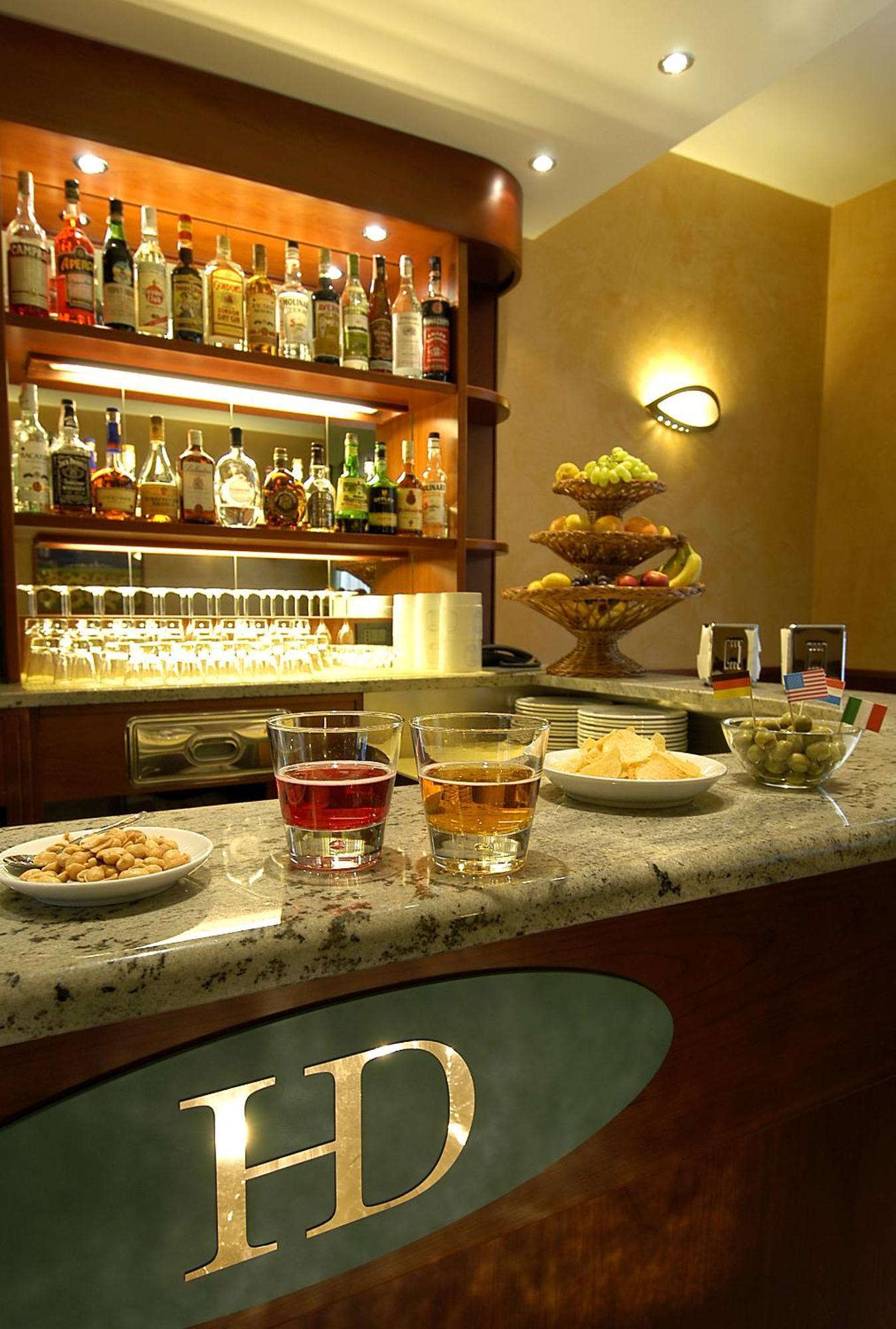 Hotel Dore Milánó Kültér fotó