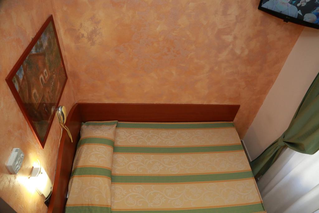 Hotel Dore Milánó Kültér fotó