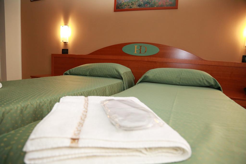 Hotel Dore Milánó Kültér fotó