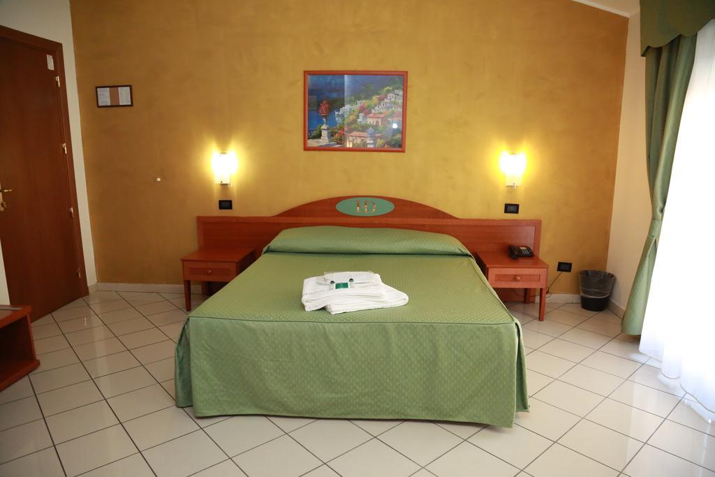 Hotel Dore Milánó Kültér fotó