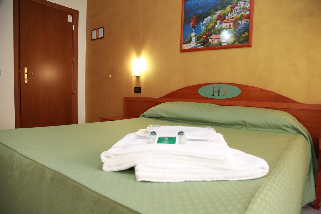 Hotel Dore Milánó Kültér fotó