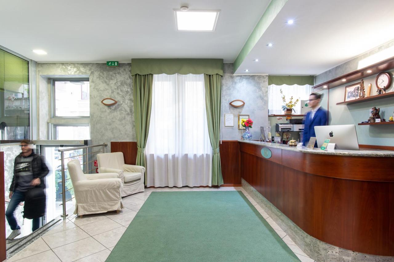 Hotel Dore Milánó Kültér fotó