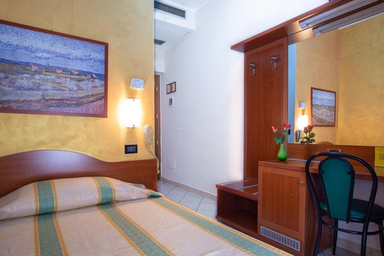 Hotel Dore Milánó Kültér fotó